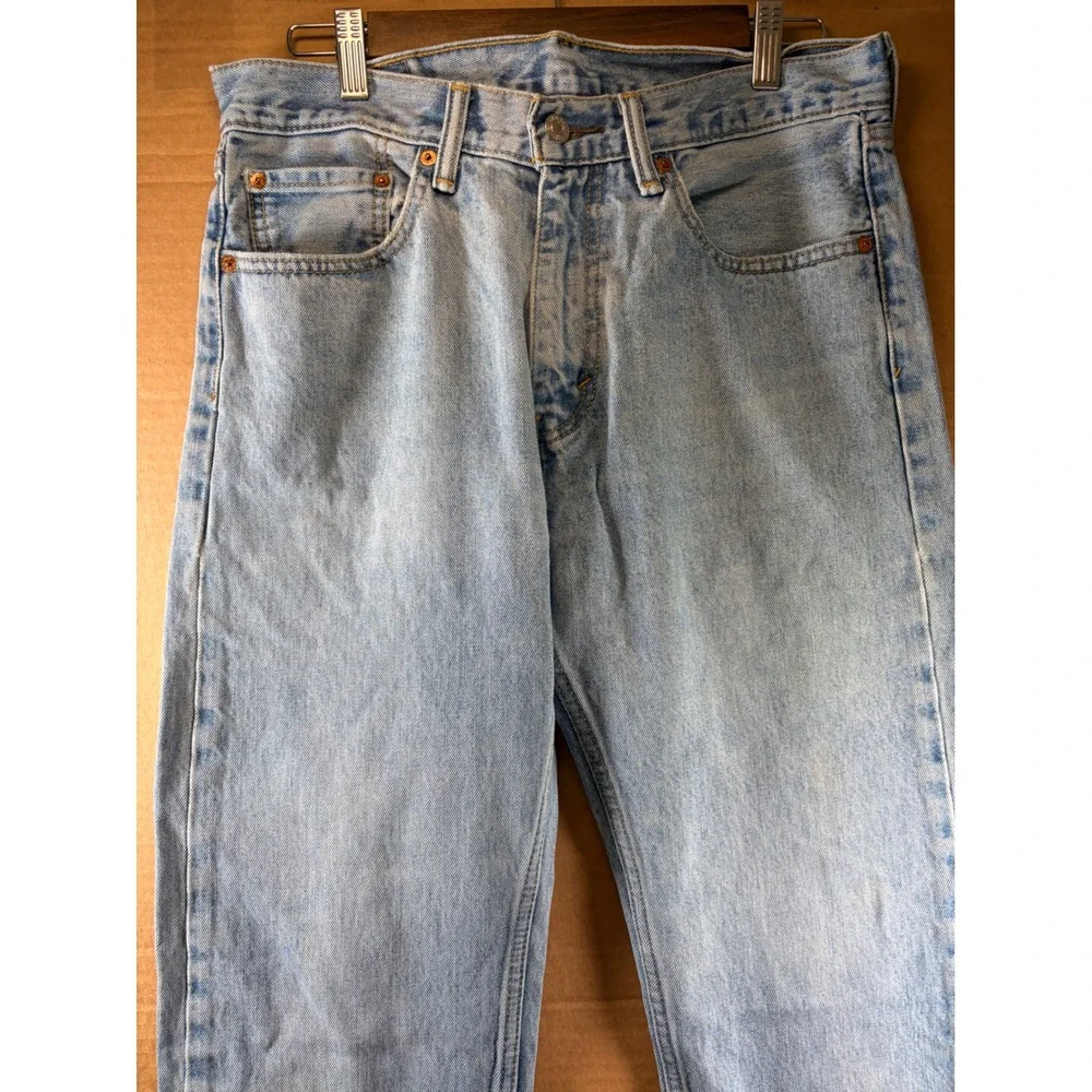 Levi's 505 Regular Fit Jeans Mens 31x31 Light Wash Blue Straight Leg Denim Cott